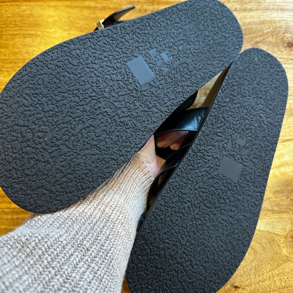 Zara Black Leather Buckle Sandals - Picture 2 of 6